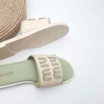 صندل زنانه تخت کفش پارس مدل میو میو کد PF102